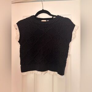 Elie Tahari Black Textured Crop Top with Cream Lace